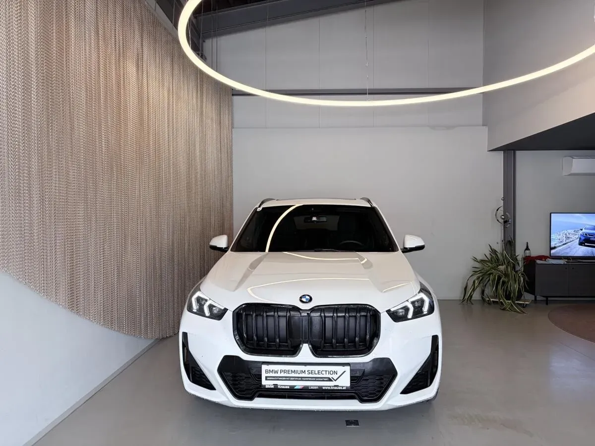 BMW X1 2025 photo 2