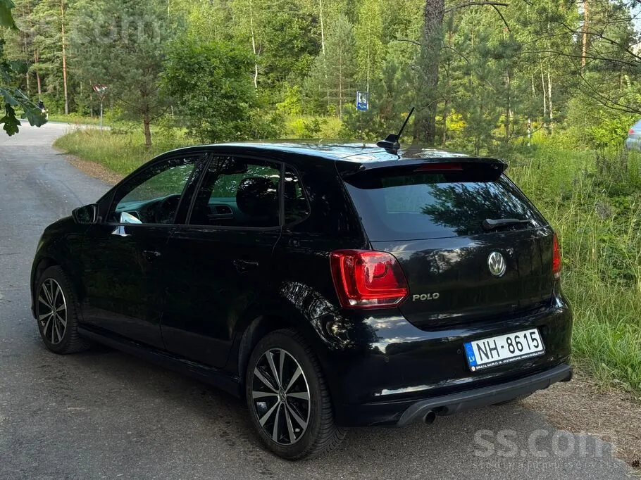 Volkswagen Polo 2012 photo 4