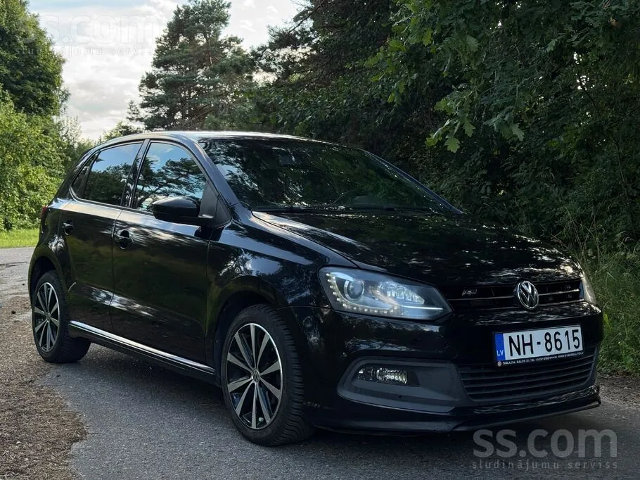 Volkswagen Polo 2012 photo 2