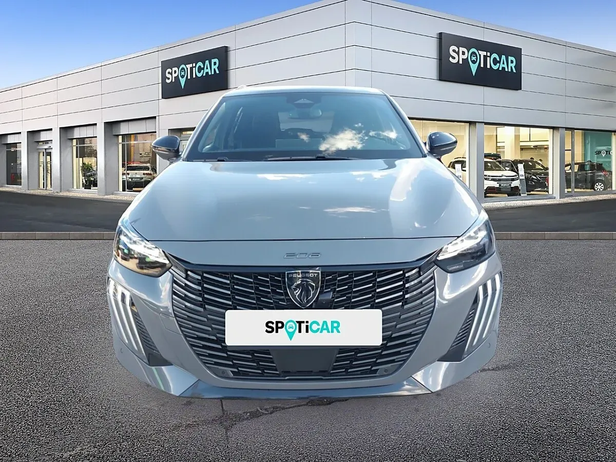 Peugeot 208 2025 photo 2
