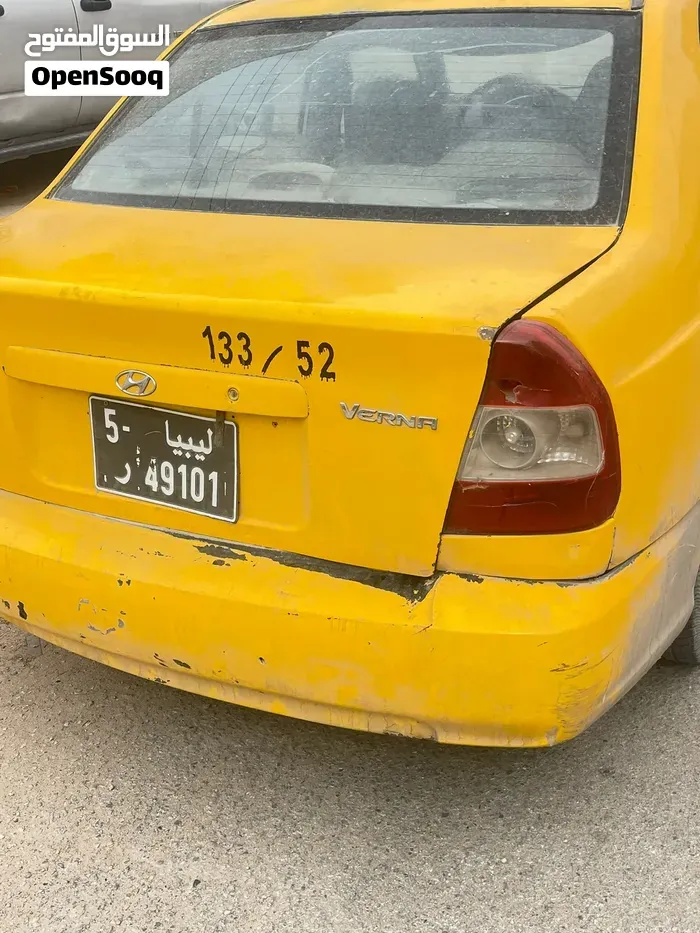 Hyundai Verna 2009 photo 2