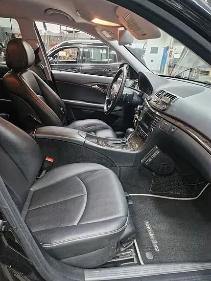 Mercedes-Benz E 200 2009 photo 5