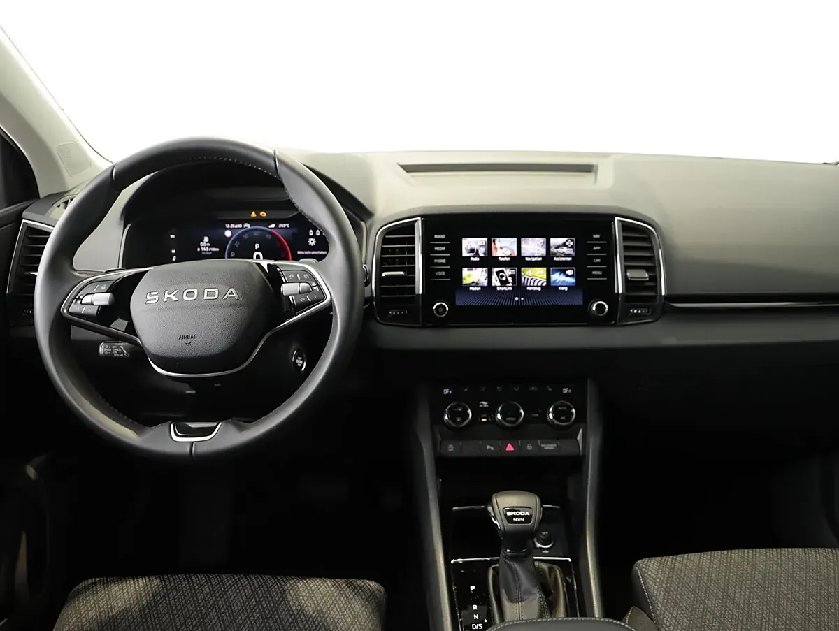 Skoda Karoq 2026 photo 2