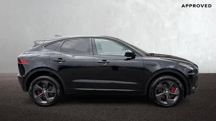 Jaguar E-Pace 2023 photo 5
