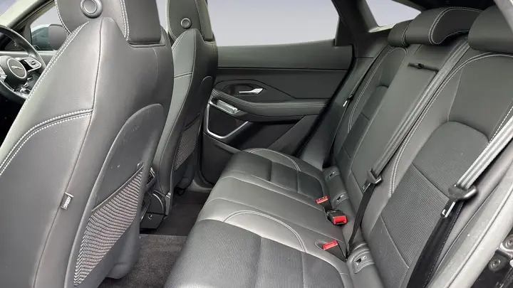 Jaguar E-Pace 2023 photo 4