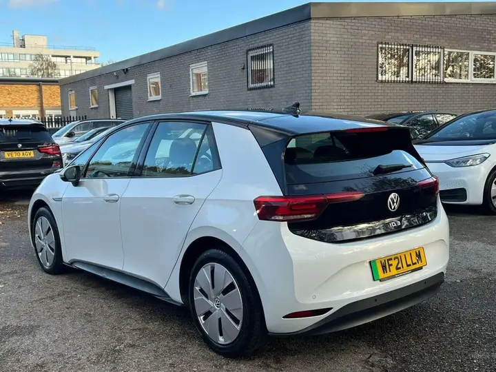 Volkswagen Id.3 2021 photo 5