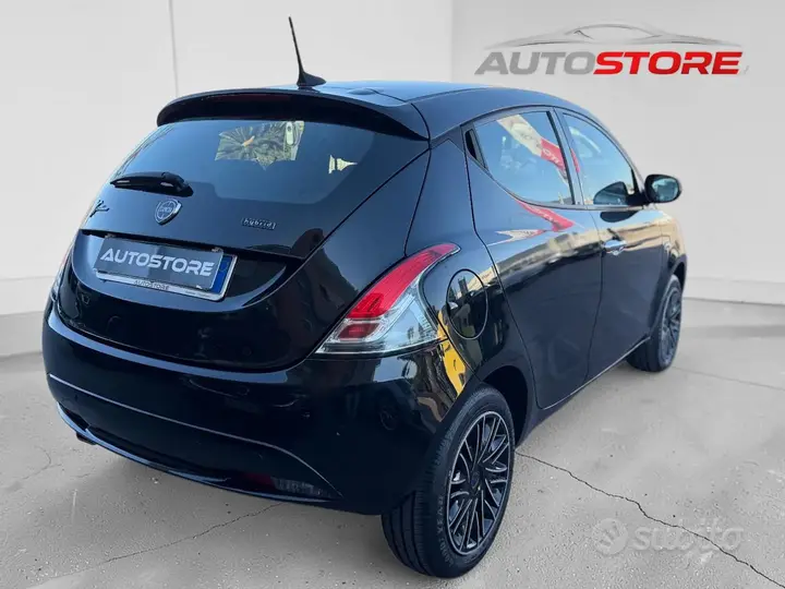 Lancia Ypsilon 2022 photo 5