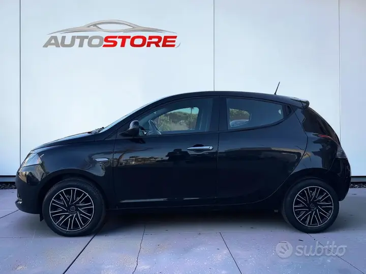 Lancia Ypsilon 2022 photo 4