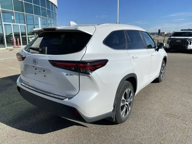 Toyota Highlander 2025 photo 5
