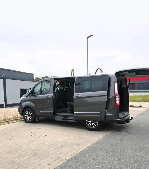 Ford Tourneo Custom
