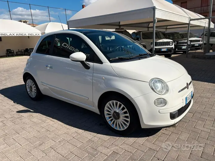 Fiat 500 2010 photo 2