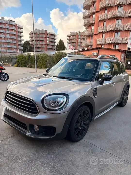 Mini Countryman 2018 photo 2