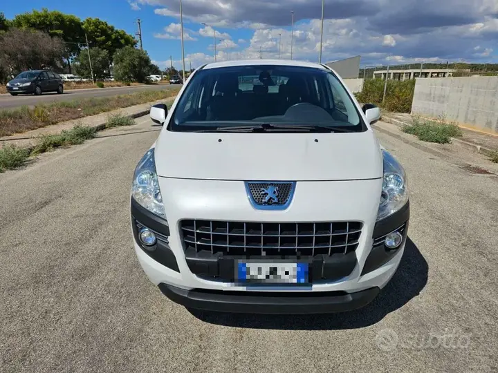Peugeot 3008 2011 photo 2