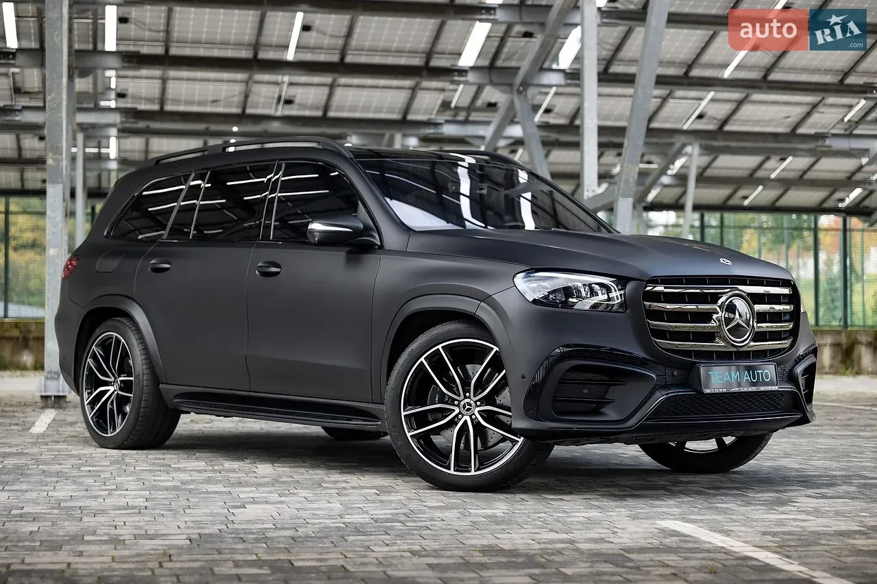 Mercedes-Benz Gls-Class 2023 photo 4