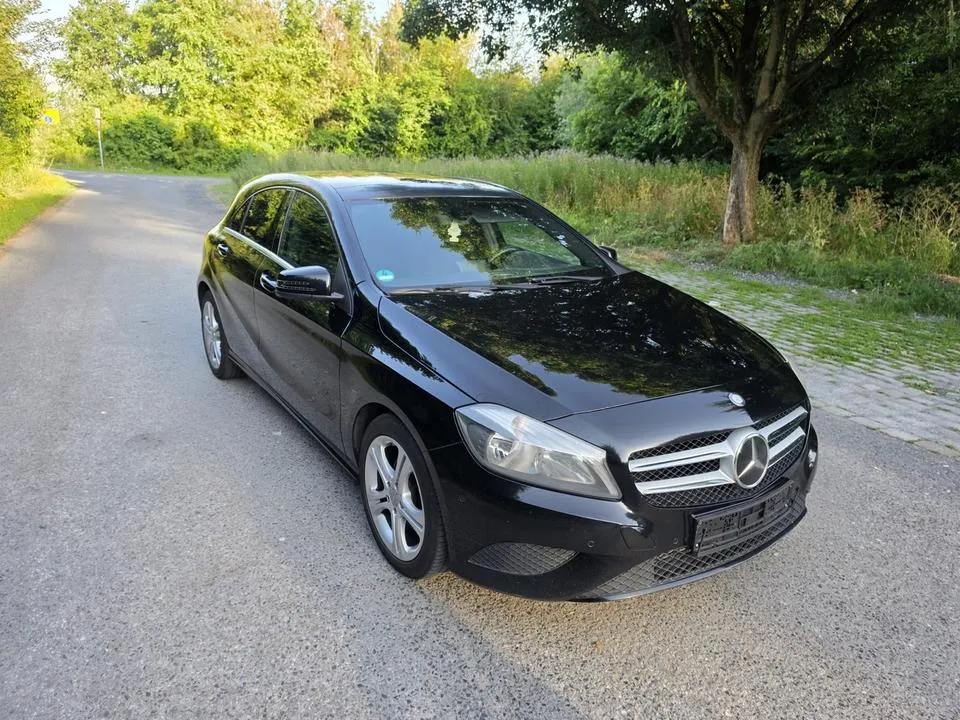 Mercedes-Benz A200 D