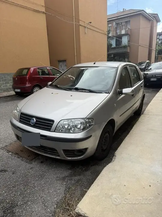 Fiat Punto 2006 photo 2