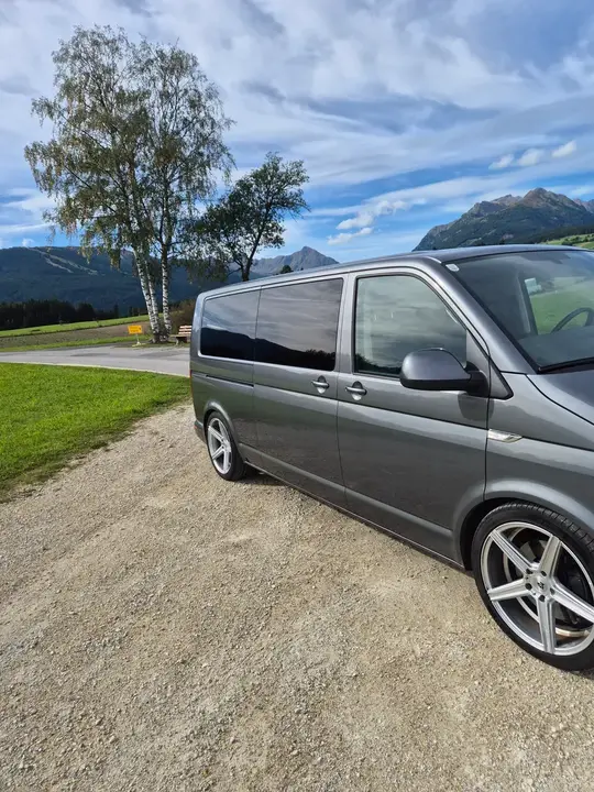 Volkswagen Multivan 2018 photo 3