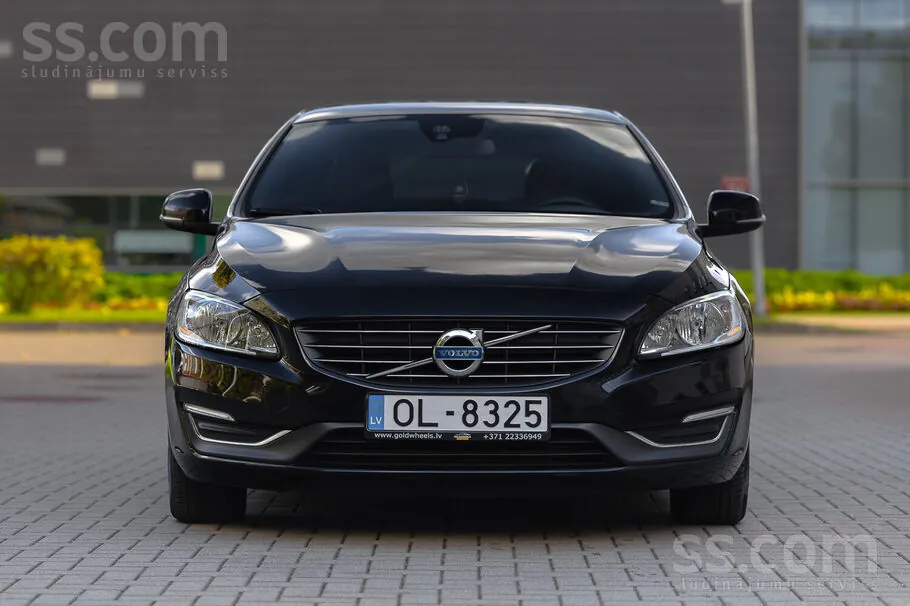 Volvo V60 2013 photo 2