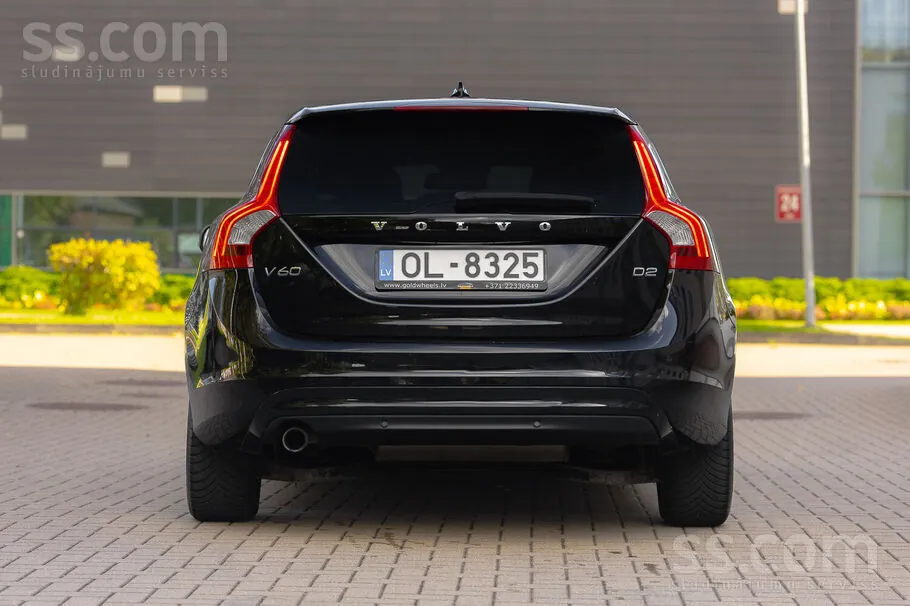 Volvo V60 2013 photo 4