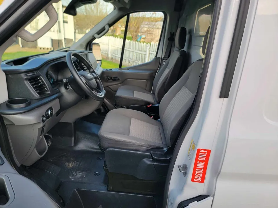 Ford Transit 2022 photo 4