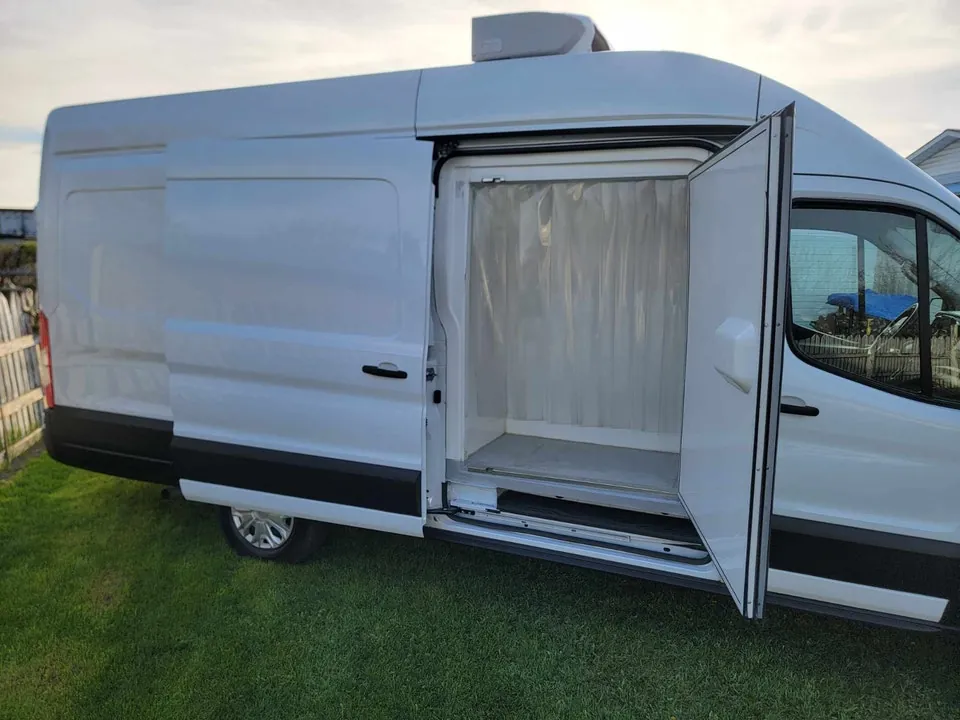 Ford Transit 2022 photo 3