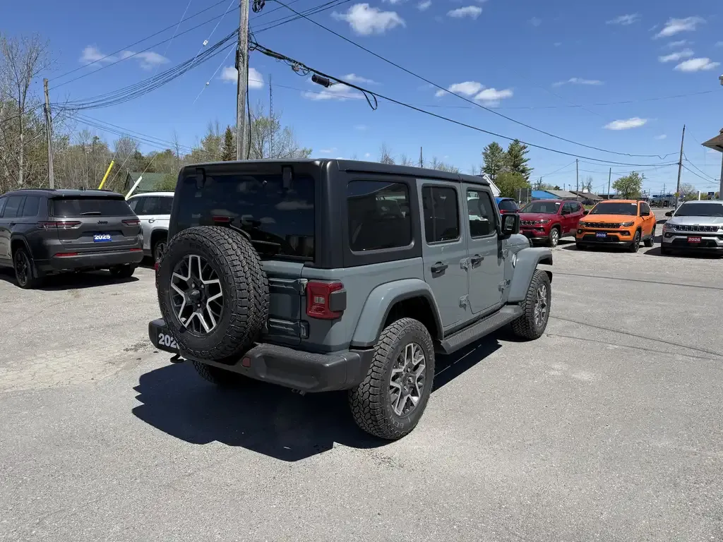 Jeep Wrangler 2026 photo 5