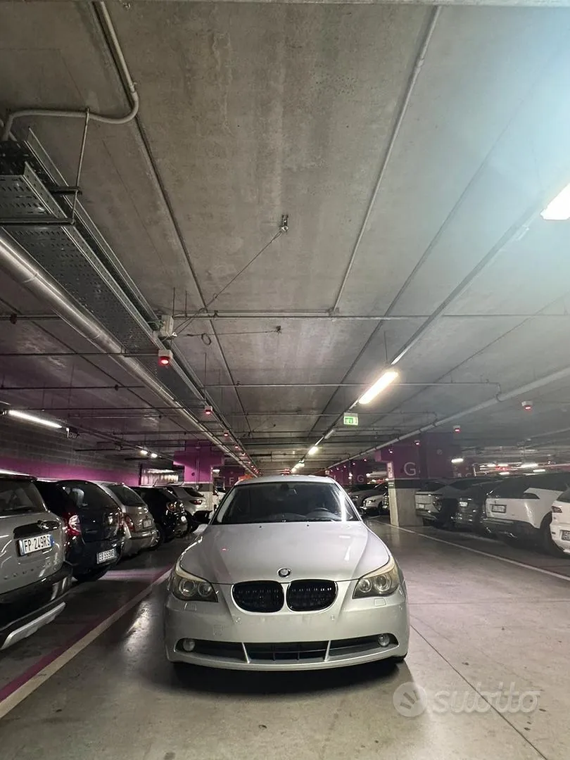 BMW 520I 2004 photo 3