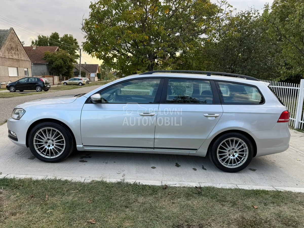 Volkswagen Passat B7 2011 photo 4
