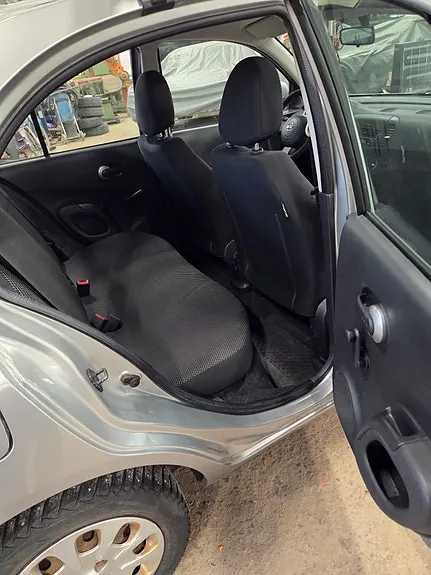 Nissan Micra 2010 photo 5