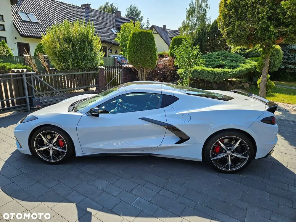 Chevrolet Corvette Stingray 2021 photo 4