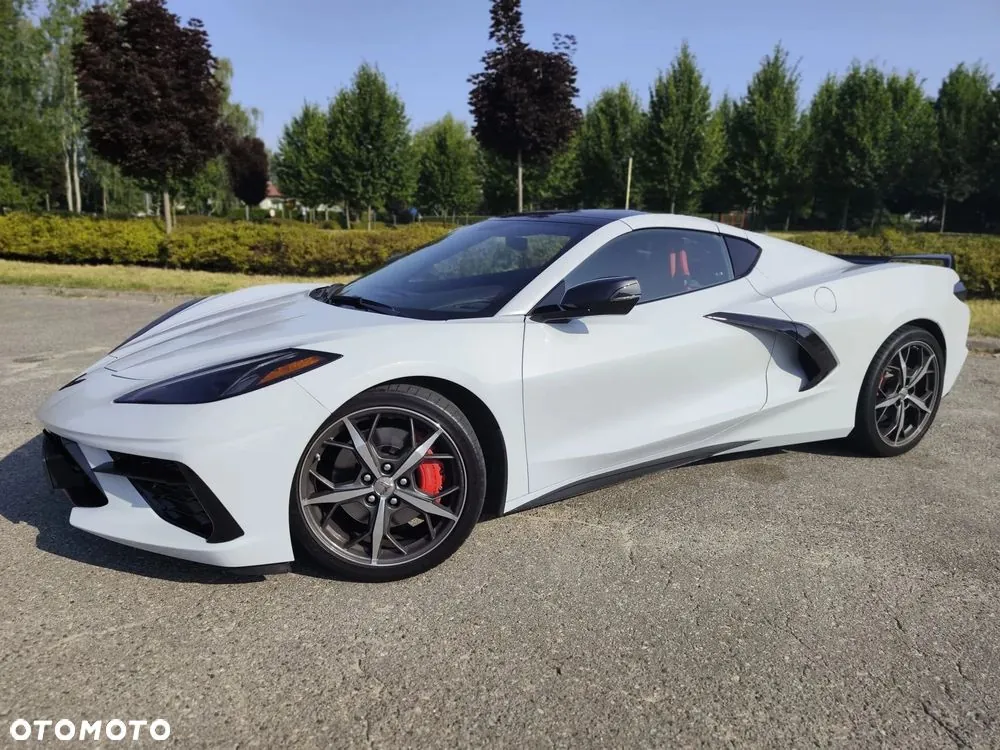 Chevrolet Corvette Stingray 2021 photo 2