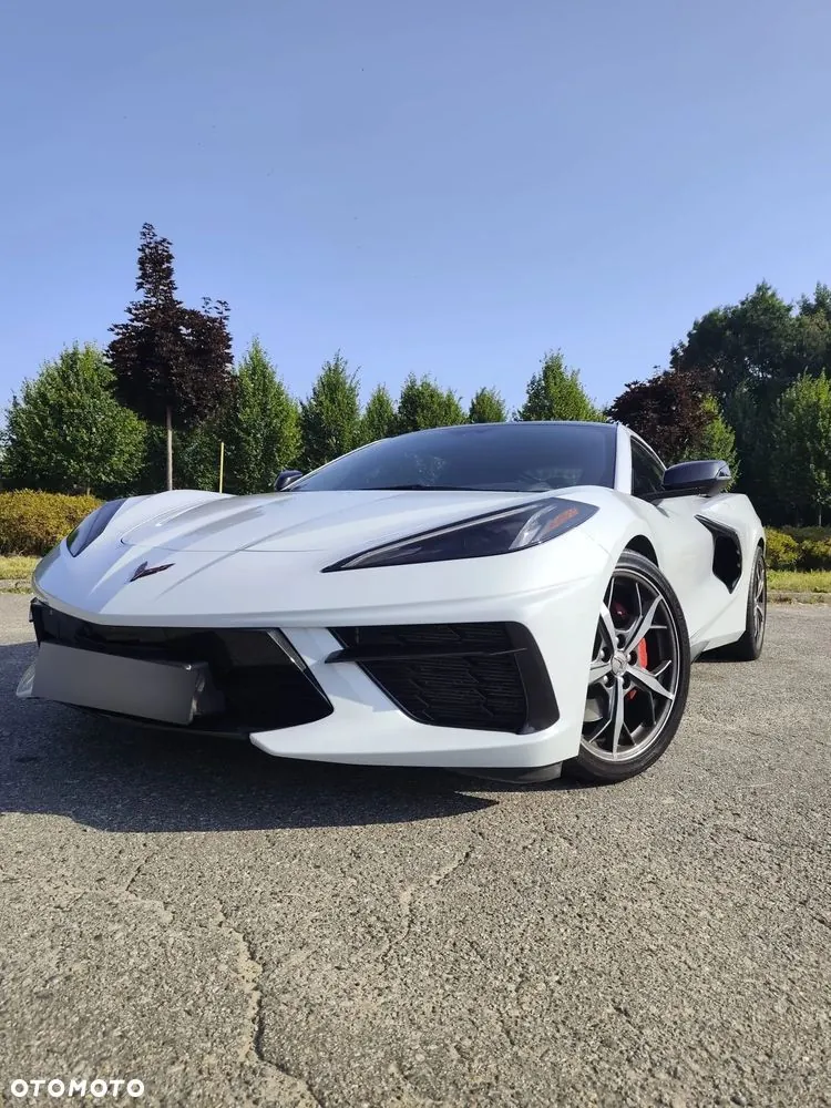 Chevrolet Corvette Stingray 2021 photo 3