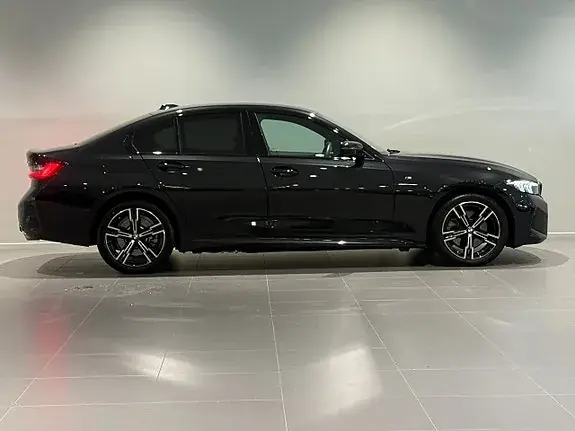 BMW 330E 2025 photo 3