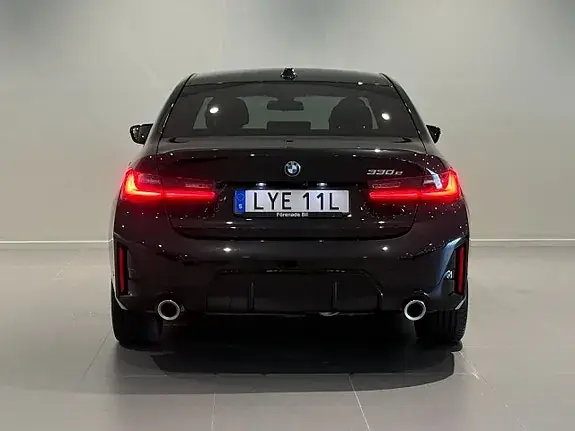 BMW 330E 2025 photo 4