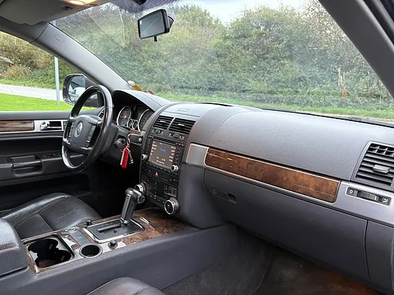 Volkswagen Touareg 2008 photo 5
