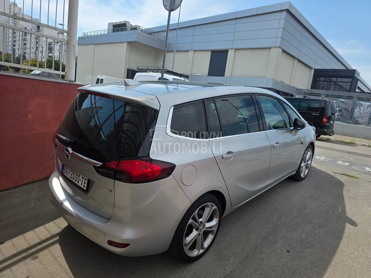 Opel Zafira 2017 photo 5