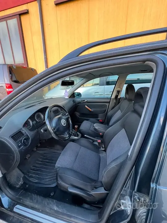 Volkswagen Bora 2001 photo 4