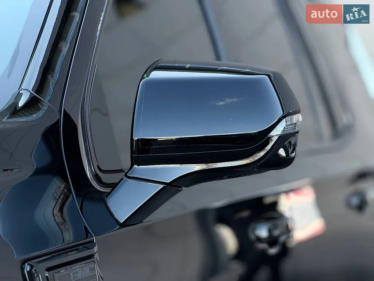 GMC Yukon 2021 photo 3