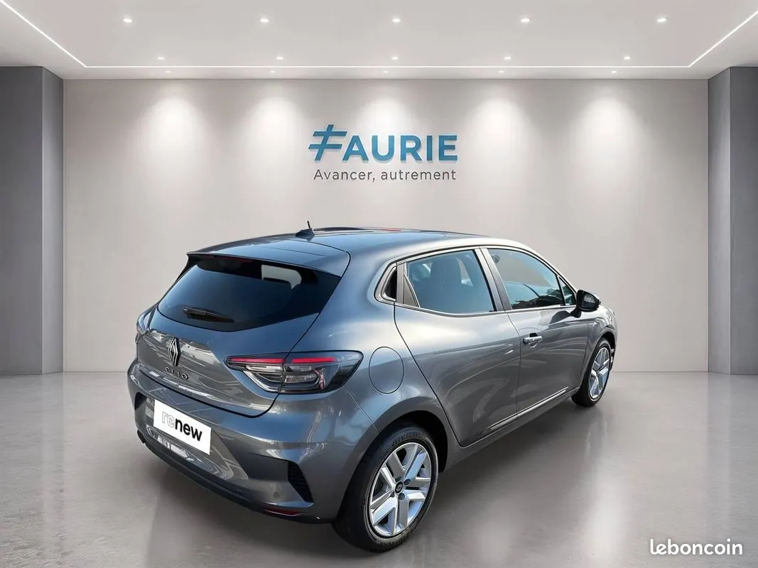 Renault Clio 2025 photo 5