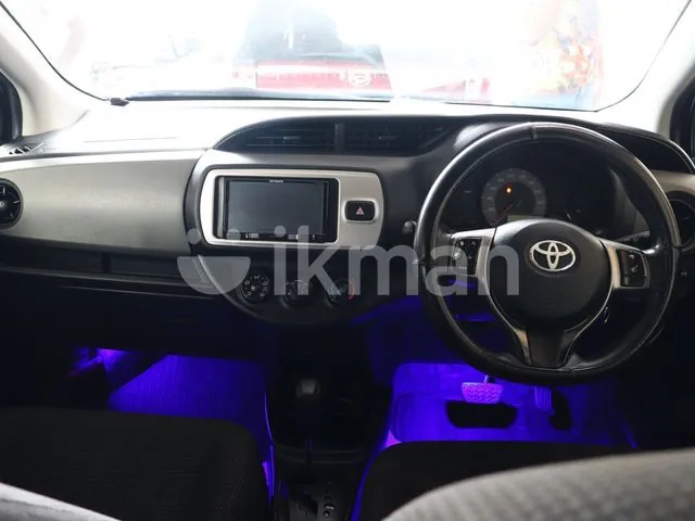 Toyota Vitz 2016 photo 3