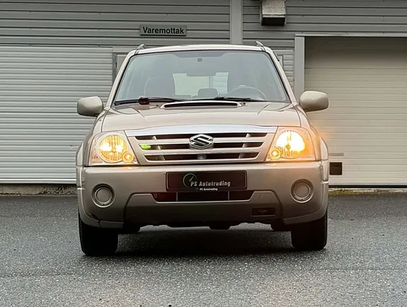 Suzuki Grand Vitara 2004 photo 4