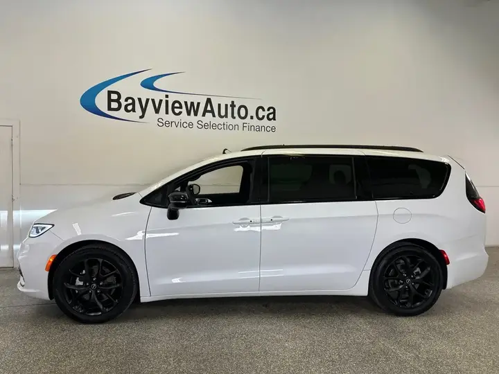 Chrysler Pacifica 2026 photo 4
