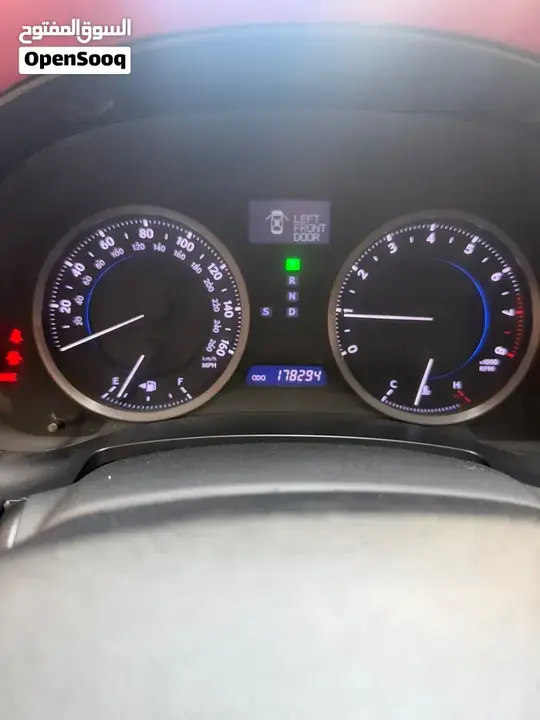 Lexus Is 250 2011 photo 2