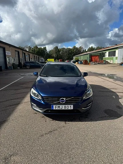 Volvo V60 2015 photo 5