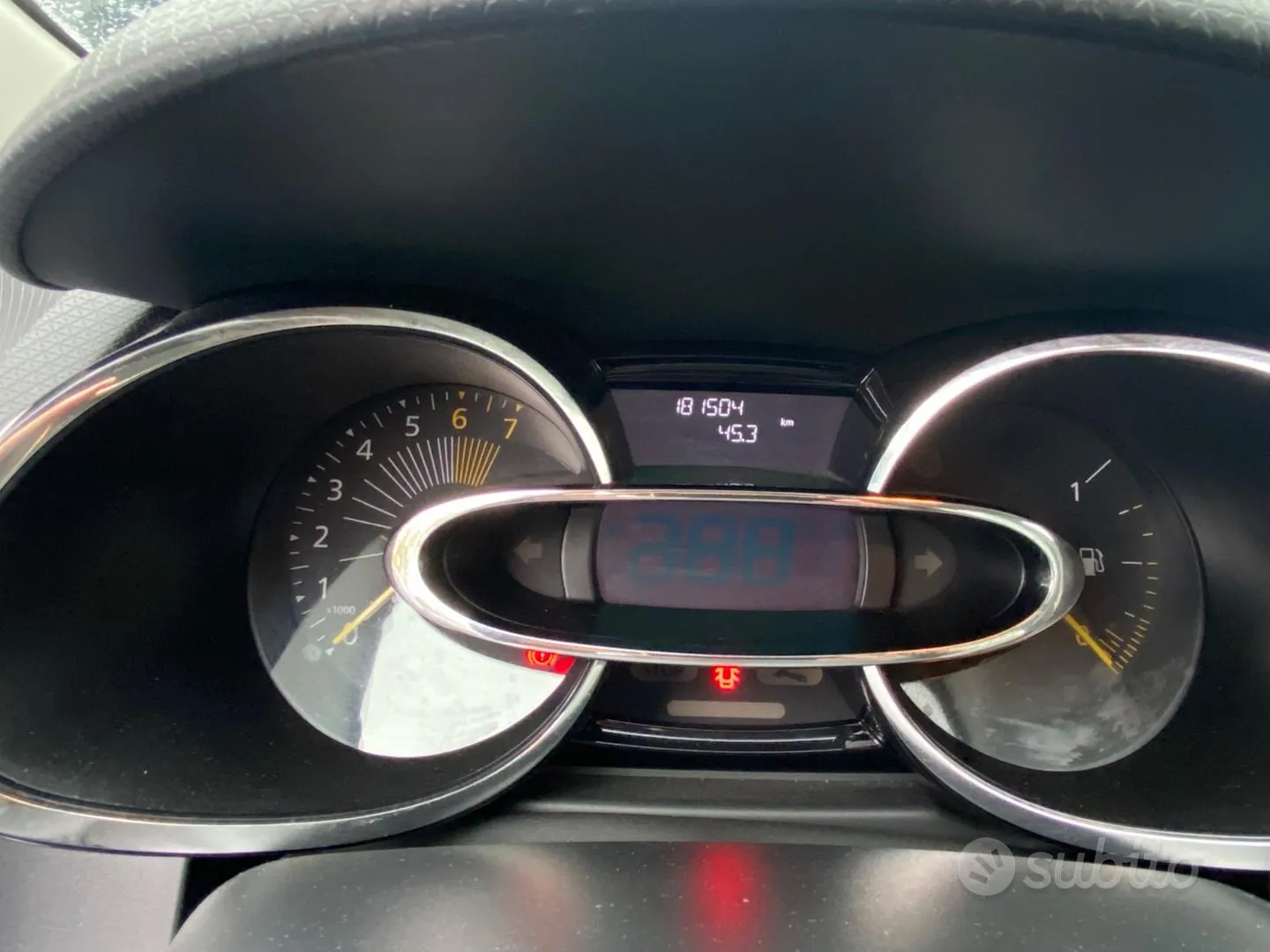 Renault Clio 2014 photo 4