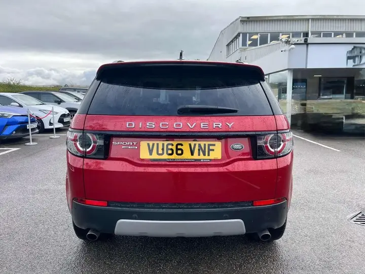 Land Rover Discovery Sport 2016 photo 4