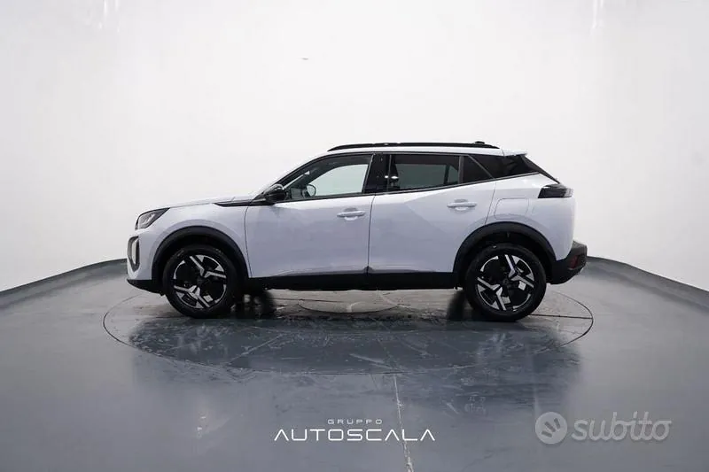 Peugeot 2008 2023 photo 3