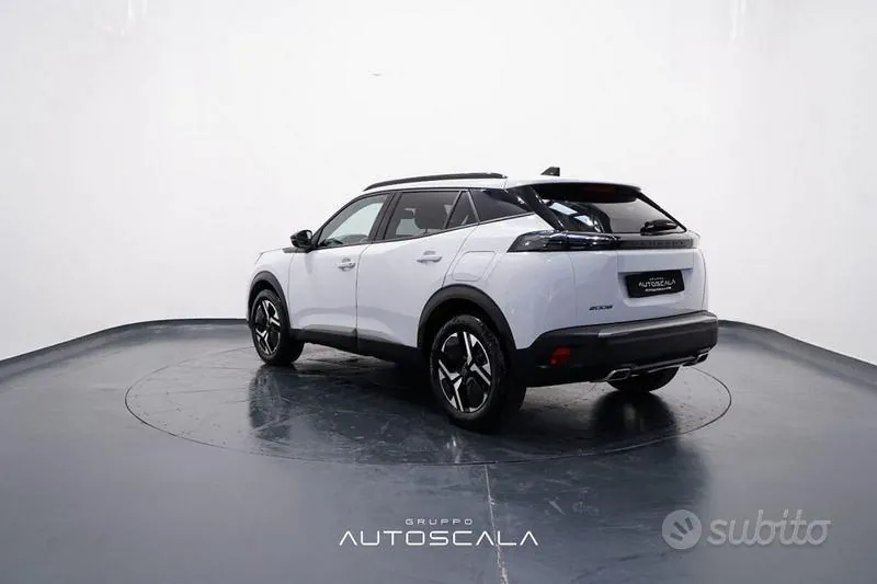 Peugeot 2008 2023 photo 4