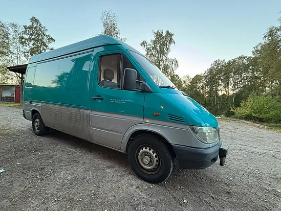 Mercedes-Benz Sprinter 211 2001 photo 2