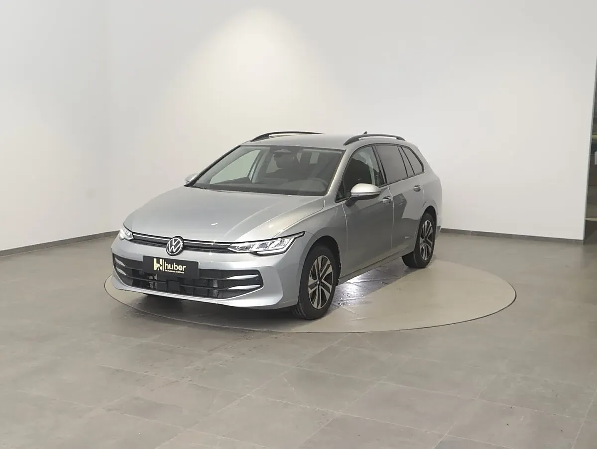 Volkswagen Golf 2026 photo 3